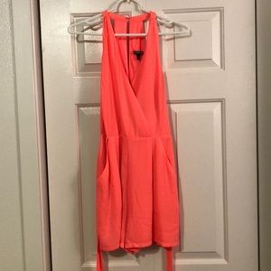 EXPRESS Romper